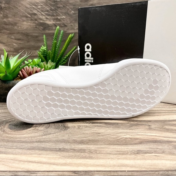 NIB Adidas Roguera Leather Athletic Cross Trainers - Picture 10 of 12